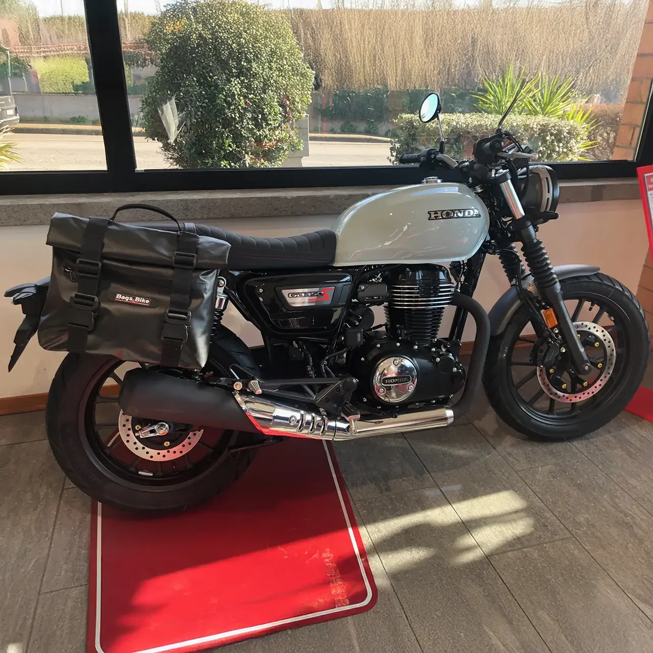 Panniers for Honda GB 350 S, pair of AMIATA side bags - Image 2