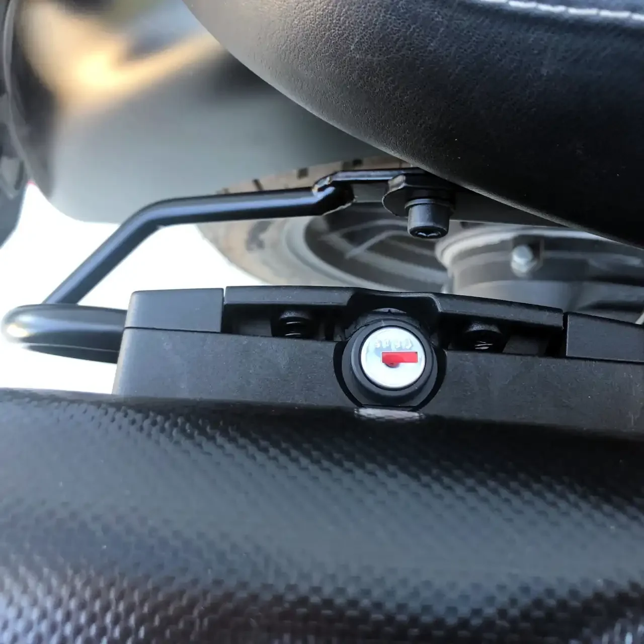 Borse laterali per Moto Guzzi V7 III, coppia di borse CAMION in Cuoio - immagine 4