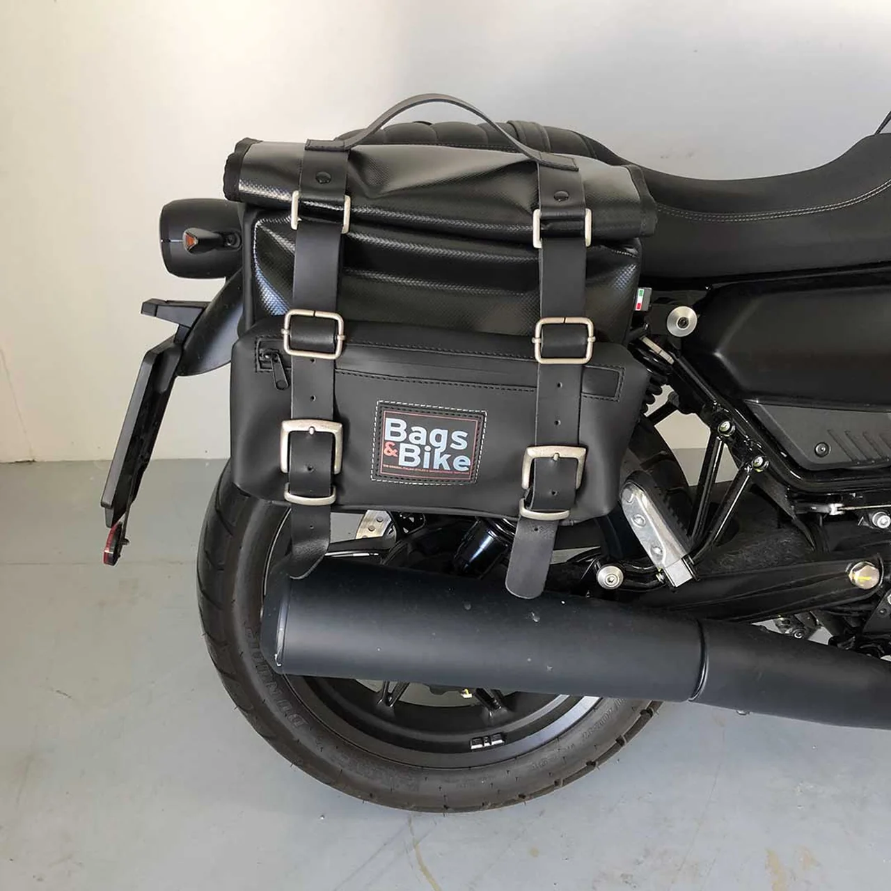 Panniers for Moto Guzzi V7 850 2021-25, pair of CAMION in Leather side bags - Image 3