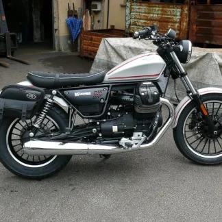 Panniers for Moto Guzzi Bobber, pair of PERFECT side bags