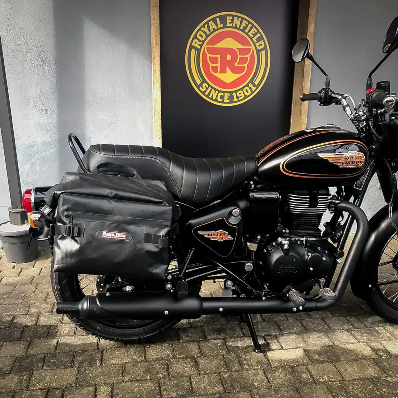 Borse laterali per Royal Enfield Bullet 350, coppia di borse CERVINO - immagine 4