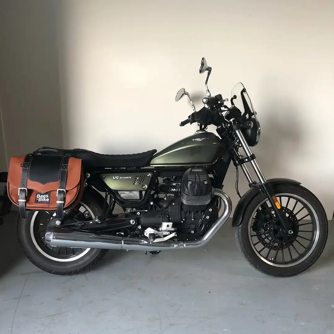 Borse laterali per Moto Guzzi Roamer, coppia di borse CLASSIC in Cuoio e Nera