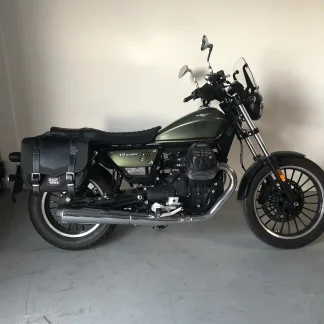 Panniers for Moto Guzzi Roamer, pair of CLASSIC in Black side bags