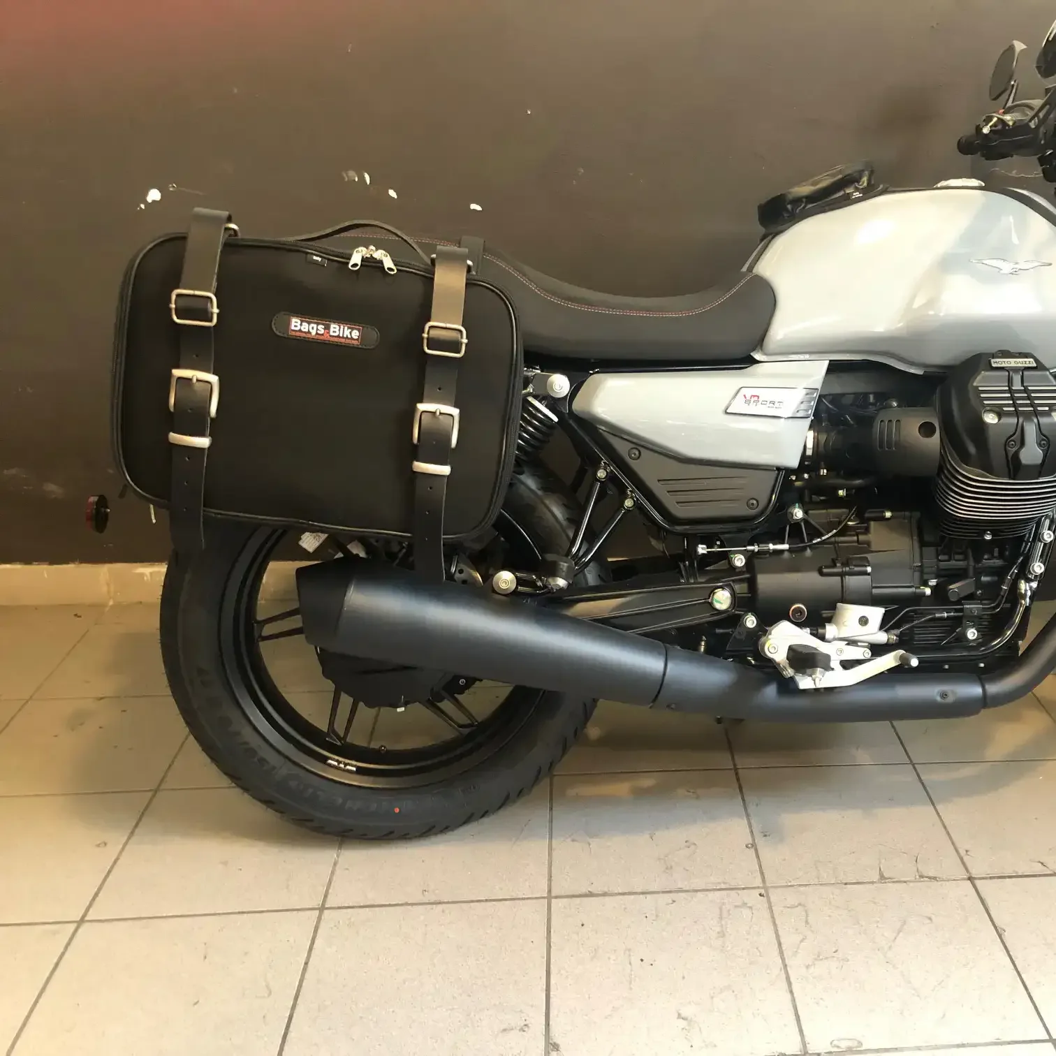 Panniers for Moto Guzzi V7 Sport, pair of CONTAINER side bags - Image 3
