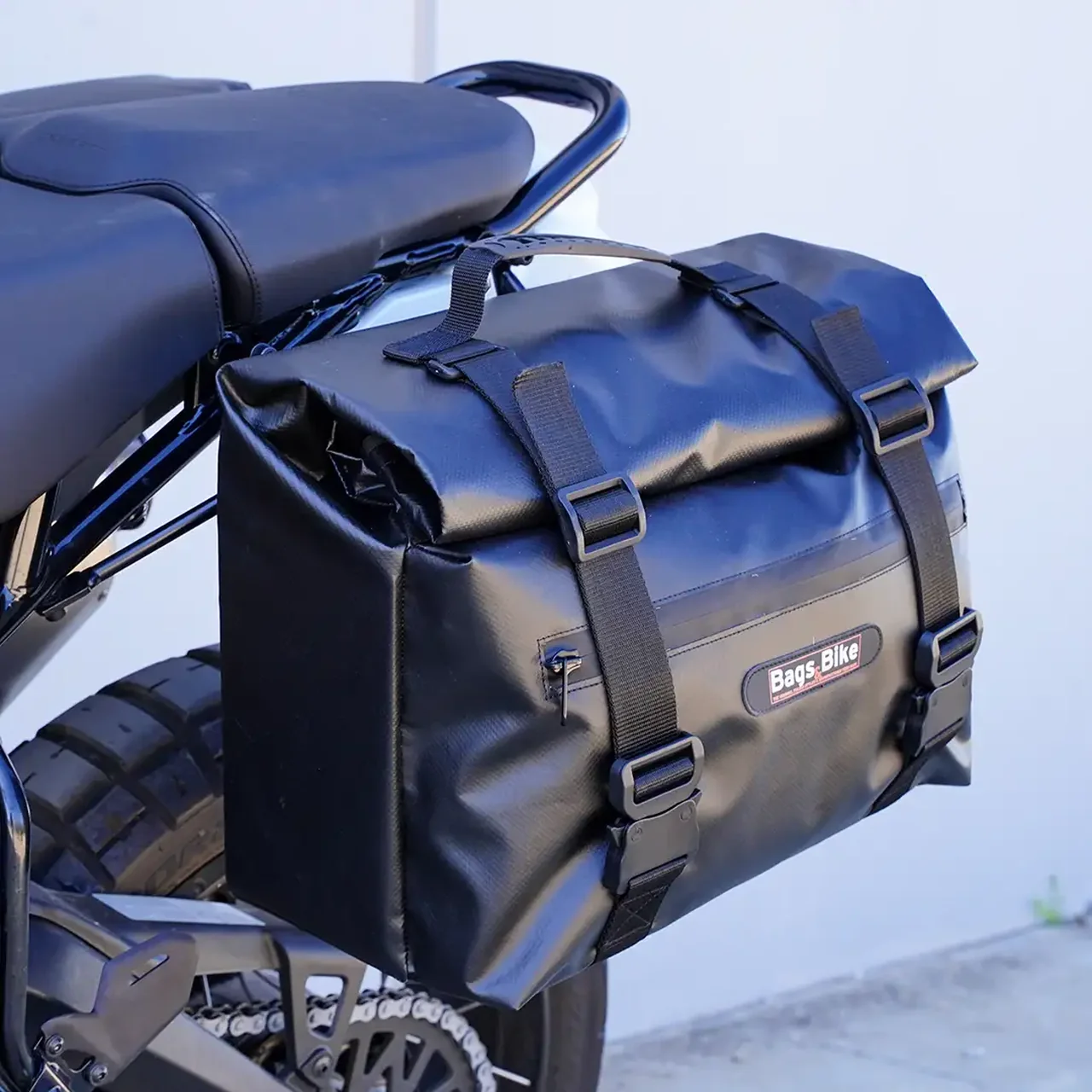 Borsa laterale per Ducati Desert X, borsa singola DOLOMITI - immagine 2