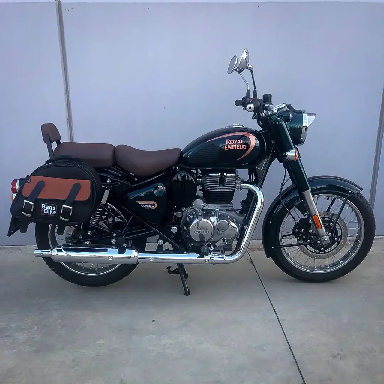 Borse laterali per Royal Enfield Classic 350, coppia di borse EXPLORER in Nera e Cuoio - immagine 3