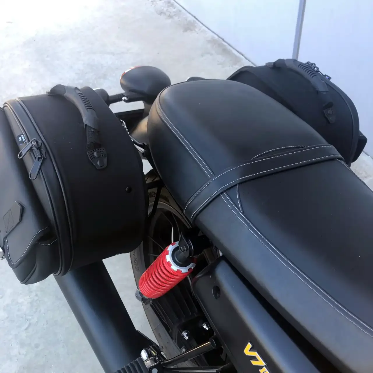 Panniers for Moto Guzzi V7 III, pair of EXPLORER in Black side bags - Image 5