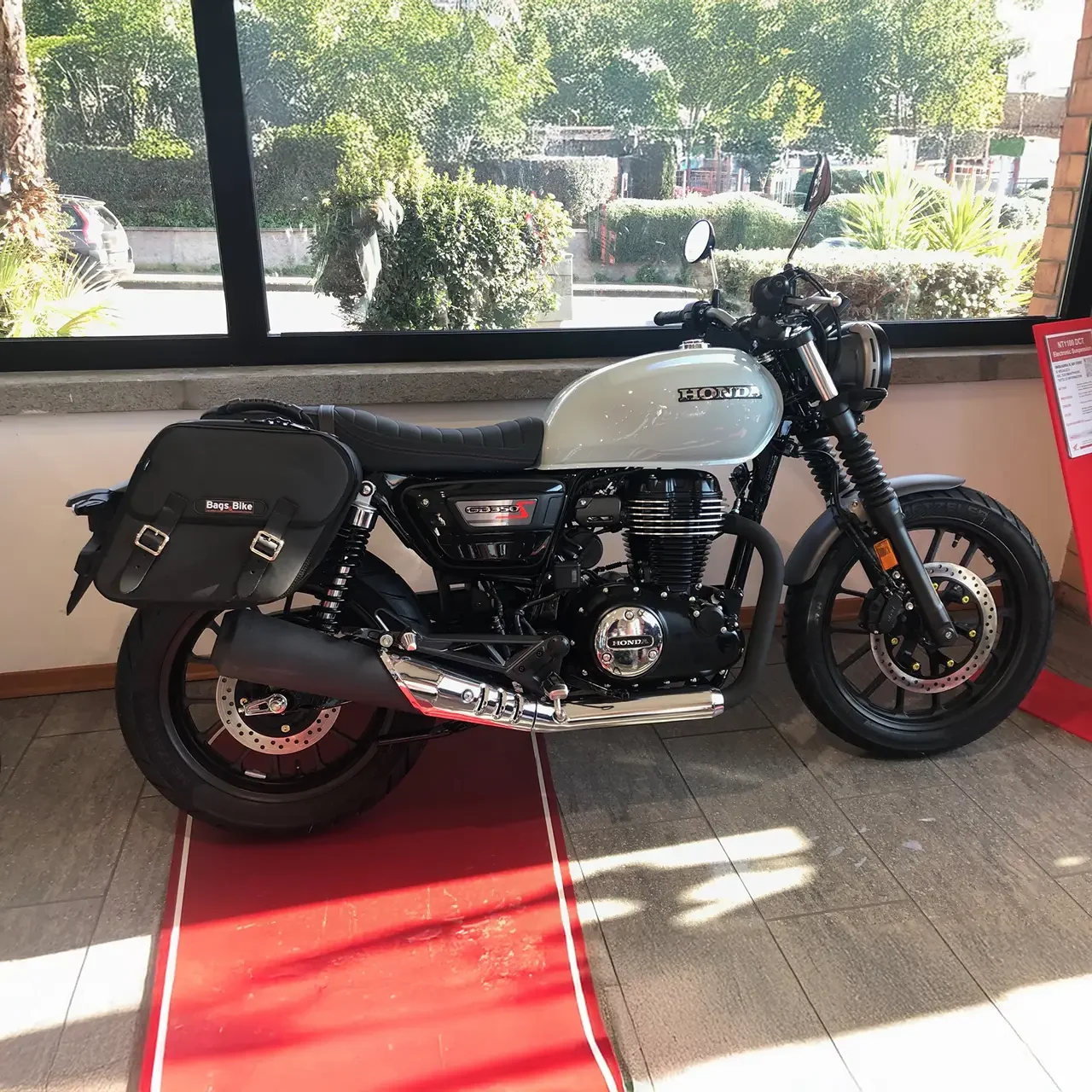 Panniers for Honda GB 350 S, pair of EXCLUSIVE side bags - Image 4