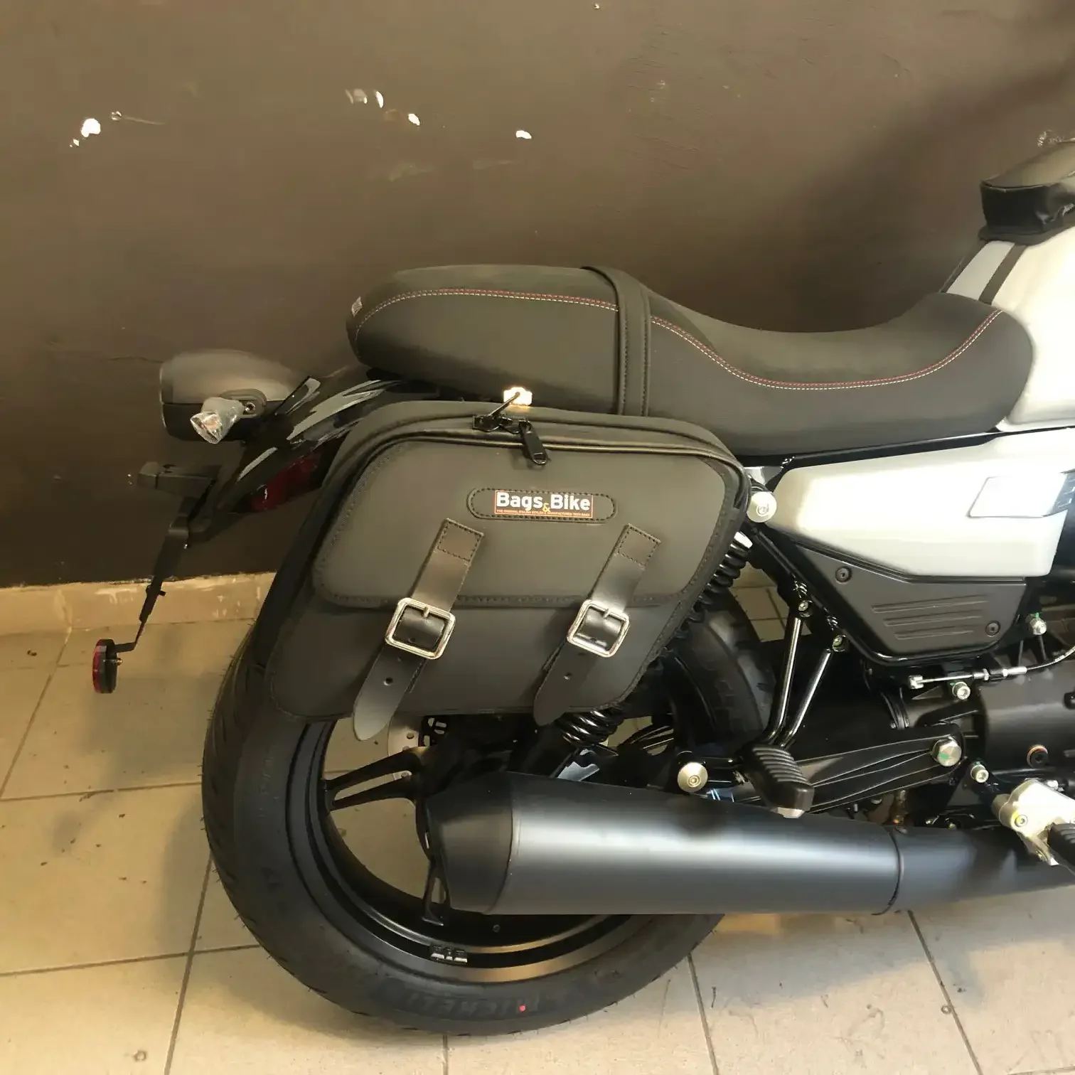 Panniers for Moto Guzzi V7 Sport, pair of NEW PERFECT side bags