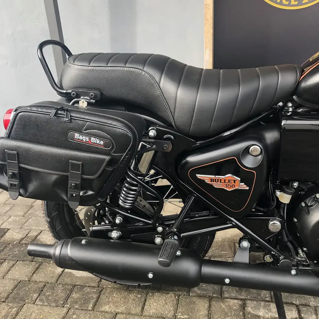 Borse laterali per Royal Enfield Bullet 350, coppia di borse PERFECT - immagine 3