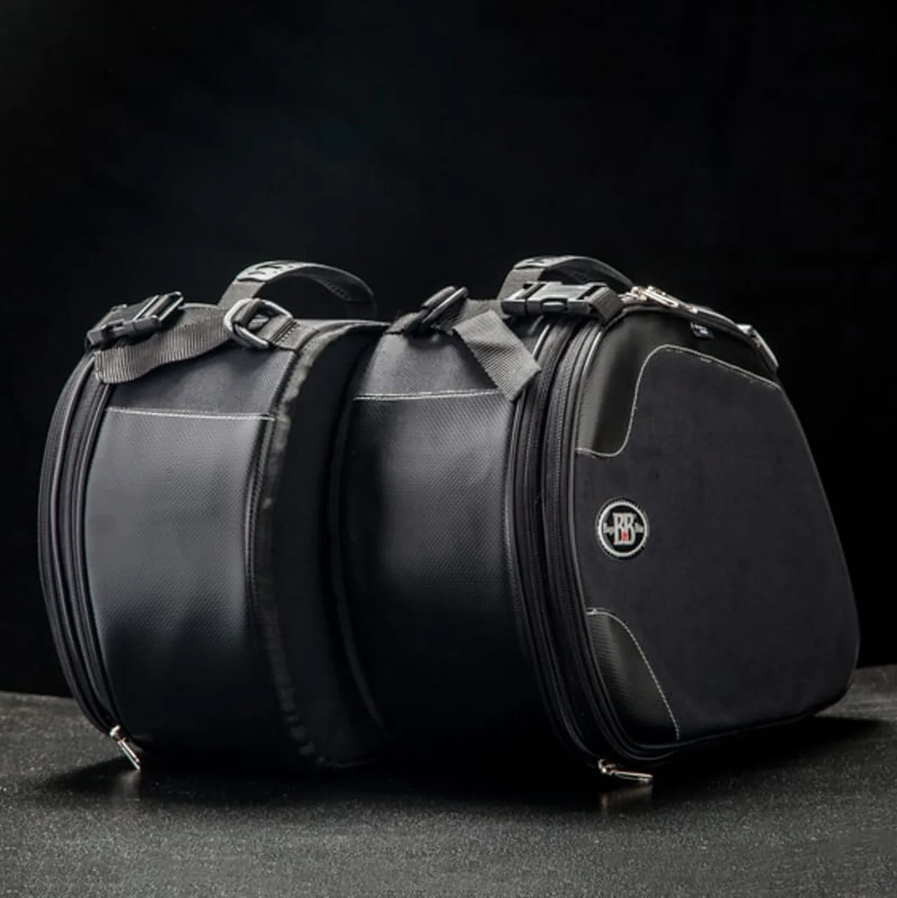 Panniers for Triumph T100, pair of SCRAMBLER side bags - Image 3