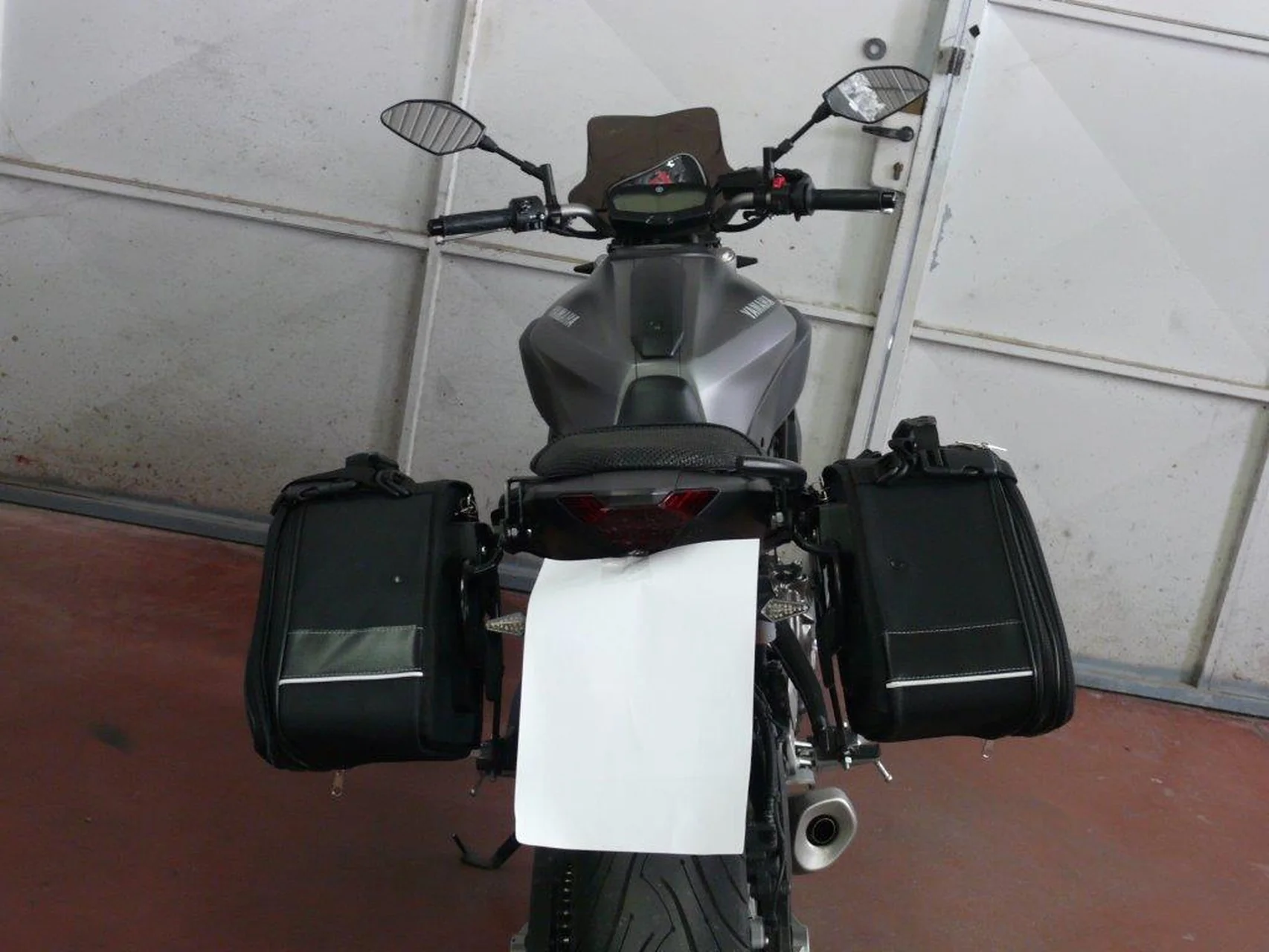 Panniers for Yamaha MT07, pair of SCRAMBLER side bags - Image 9