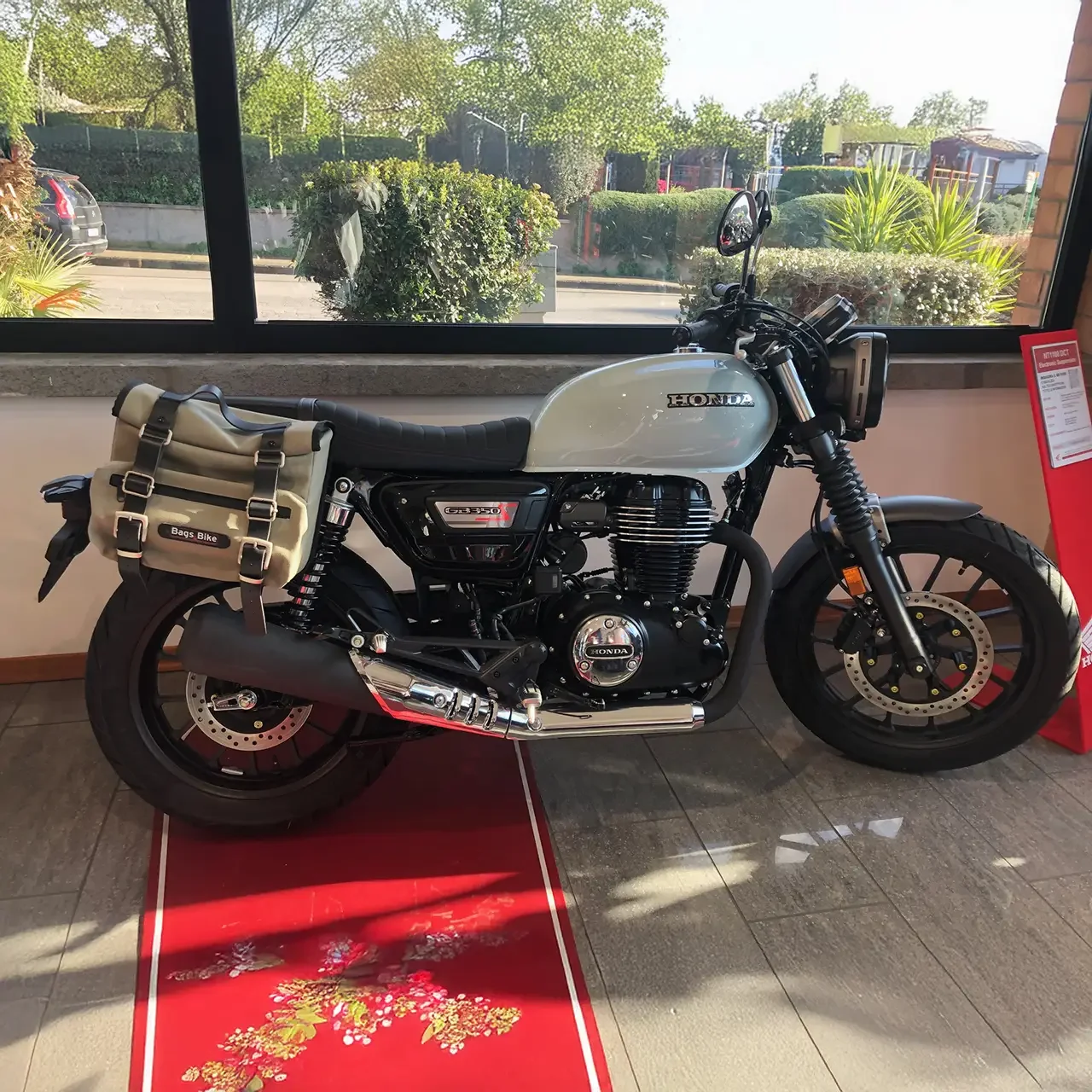 Pannier for Honda GB 350 S, left-sided bag SAHARA in Gray - Image 2