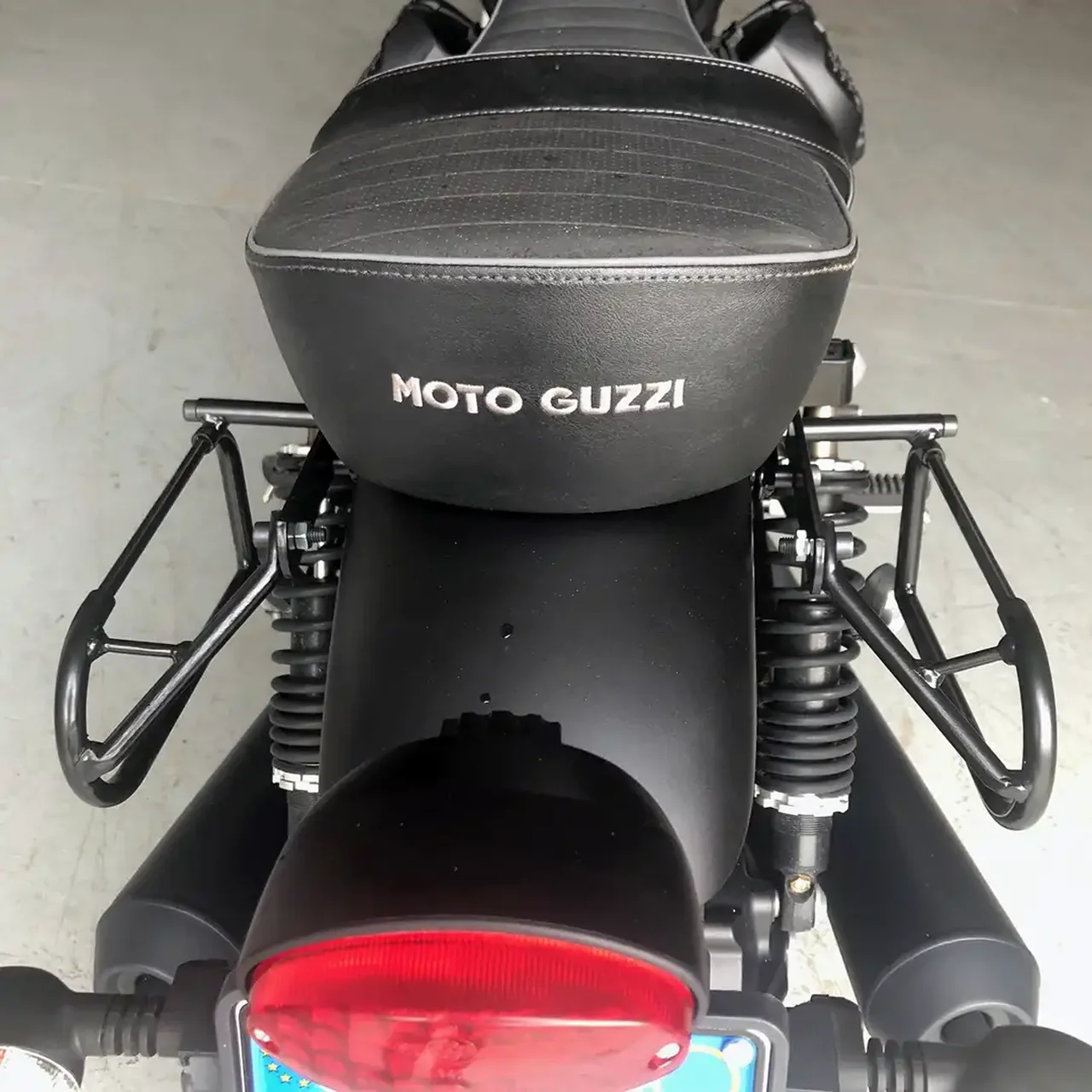 Pair of frames Bags&Bike, for Moto Guzzi Bobber - Image 2