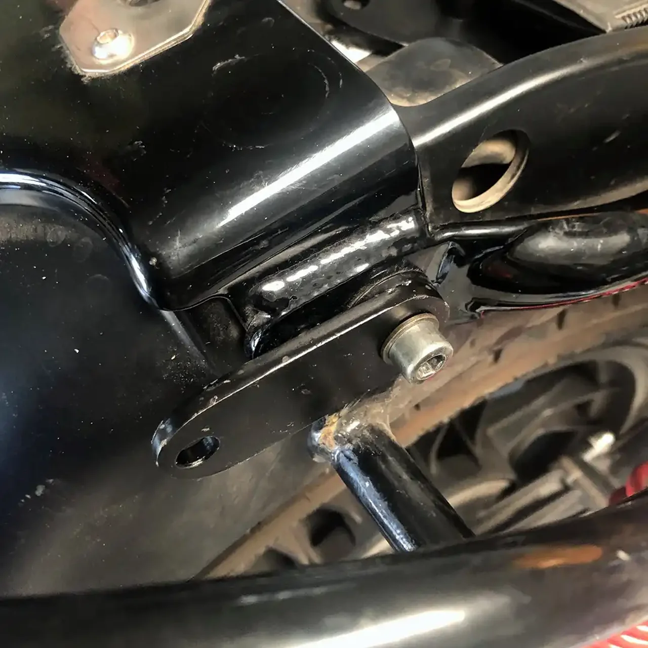 Pair of frames Bags&Bike, for Moto Guzzi V7 III - Image 4