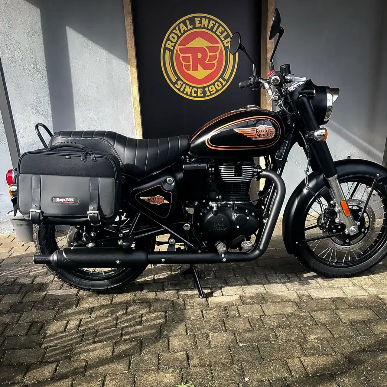 Borse laterali per Royal Enfield Bullet 350, coppia di borse TRAVEL - immagine 2