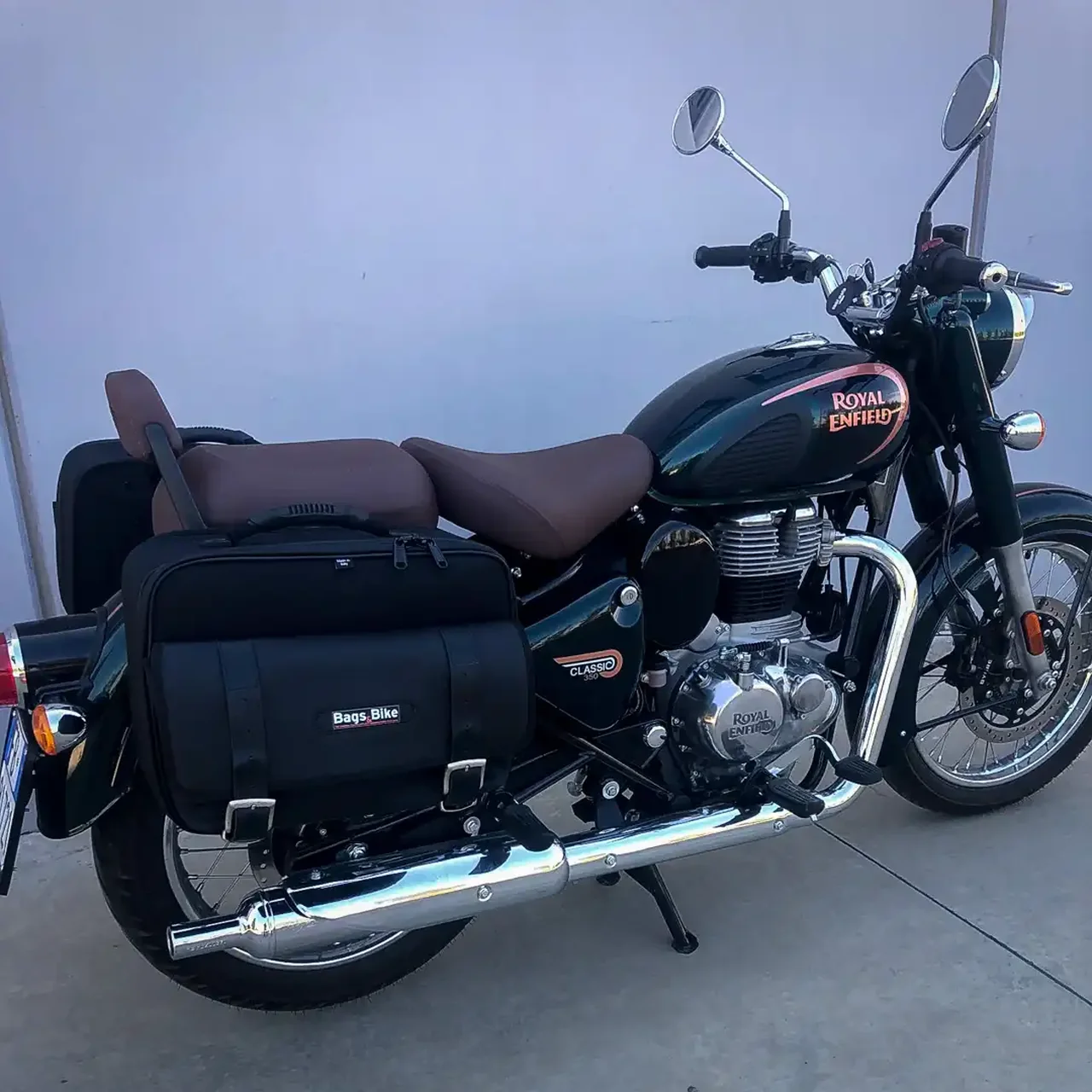 Panniers for Royal Enfield Classic 350, pair of TRAVEL side bags - Image 2