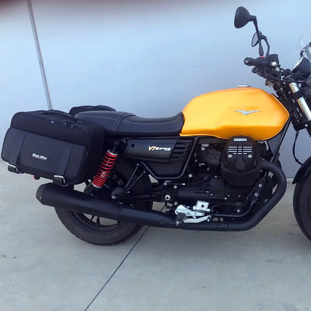 Borse laterali per Moto Guzzi V7 III, coppia di borse TRAVEL - immagine 5